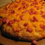 Eggs Benedict Breakfast Pizza